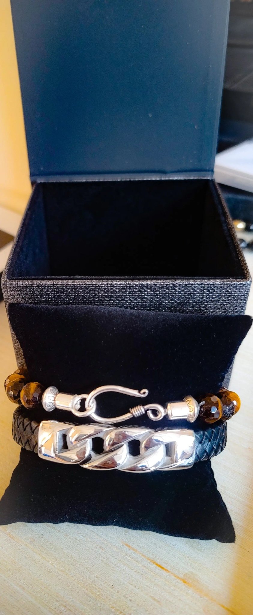 Mens tiger eye rings gift box presentation