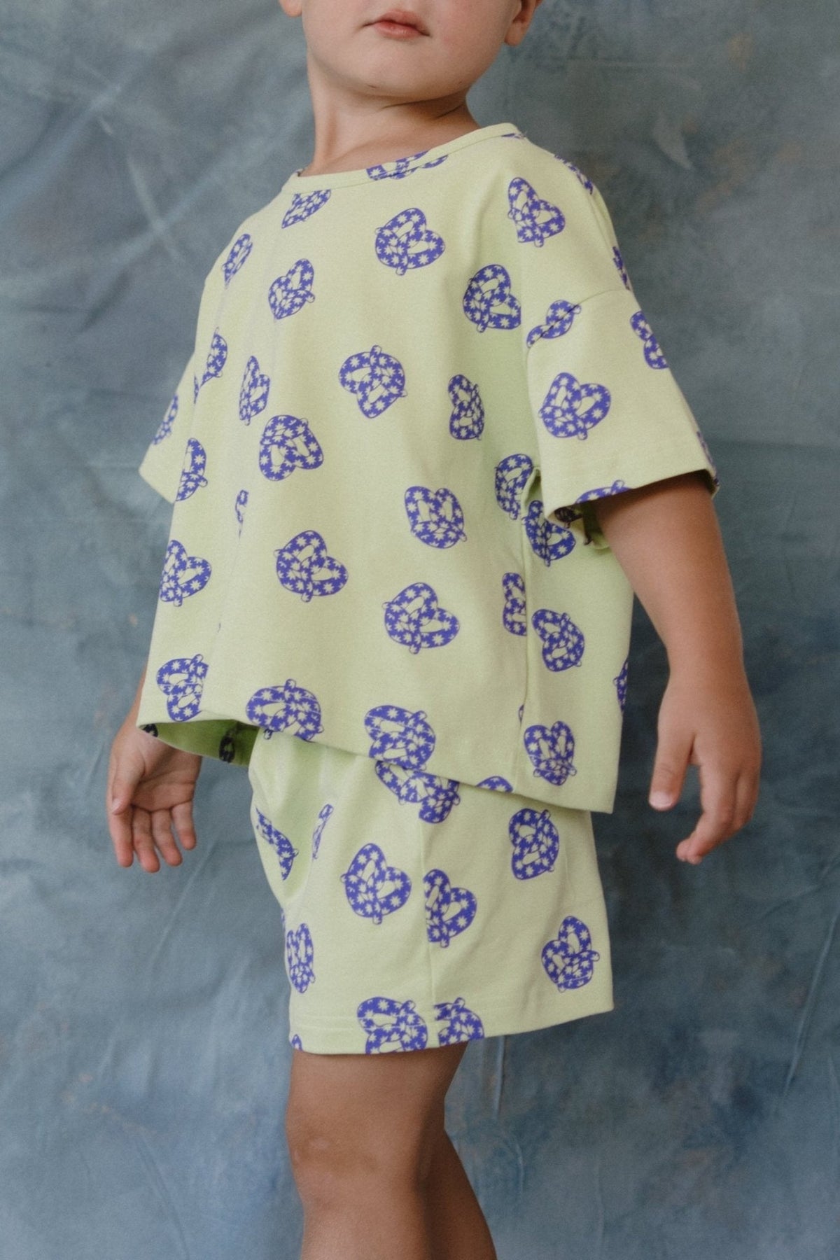Pretzel Short Sleeve Play Set outfit view